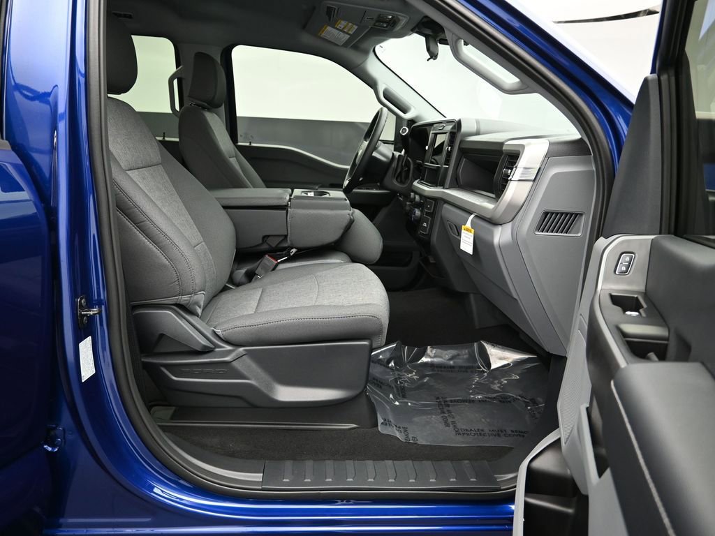 New 2026 Ford F250 XL w/ STX Appearance Package image 31