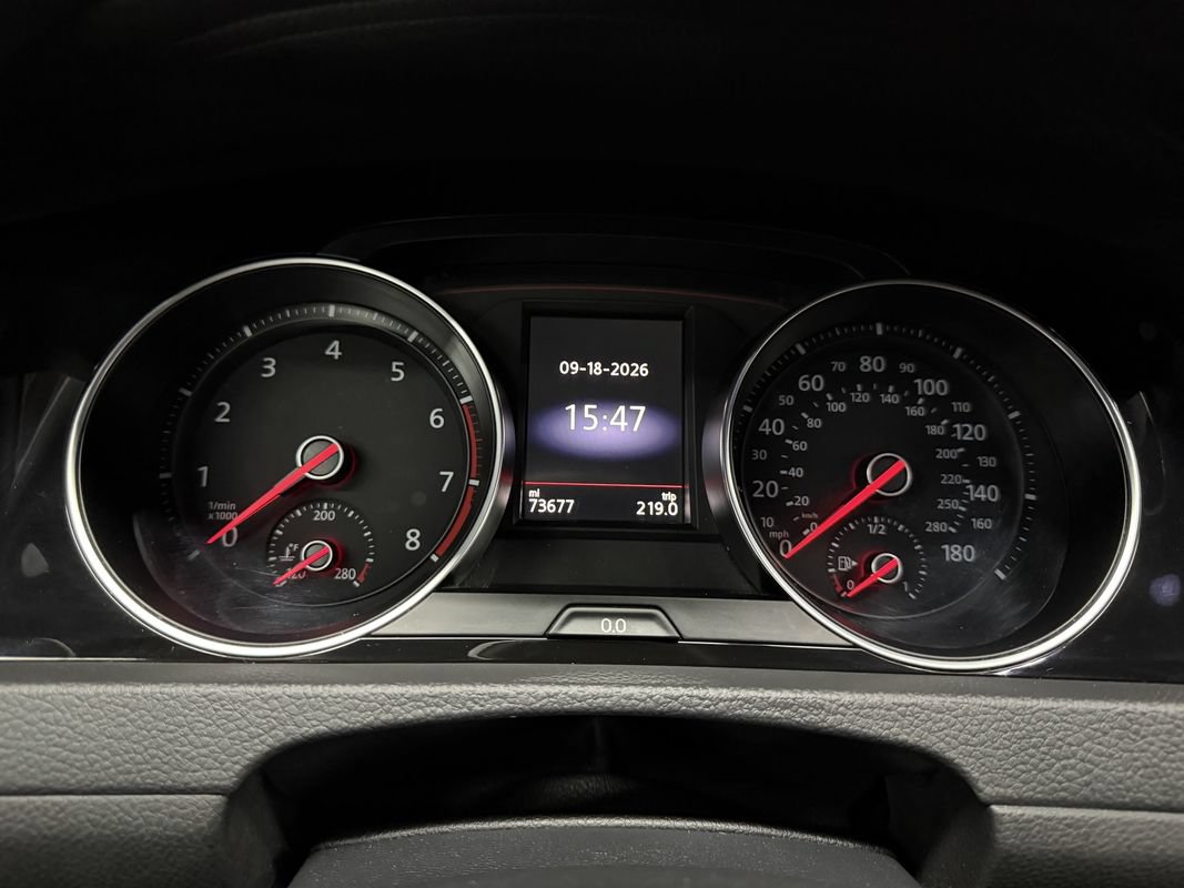 Used 2019 Volkswagen GTI SE FWD image 25
