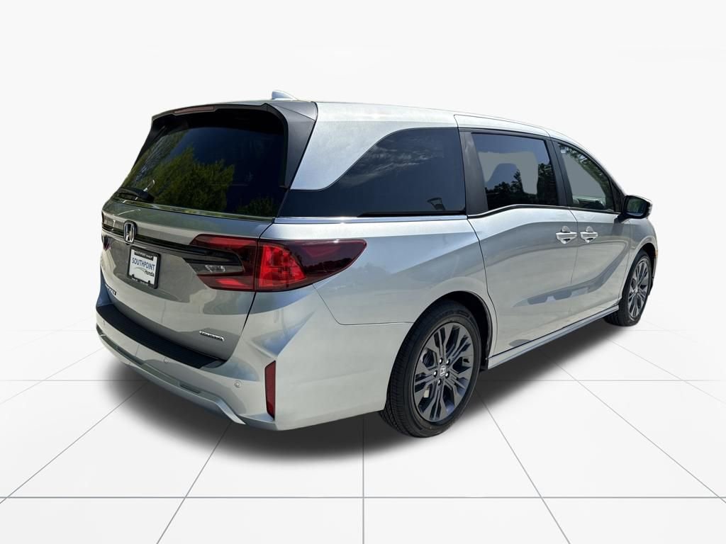New 2026 Honda Odyssey Touring image 7