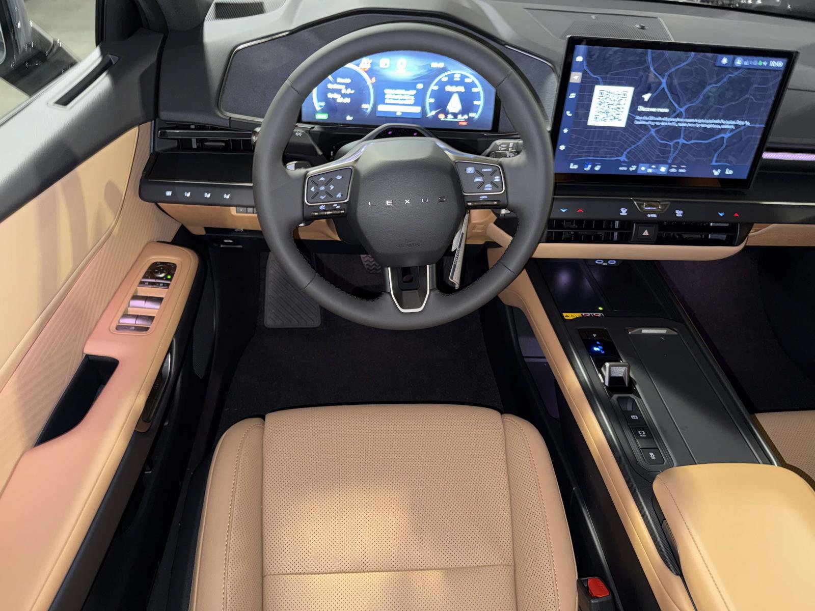 New 2026 Lexus ES 500e AWD/4WD image 3