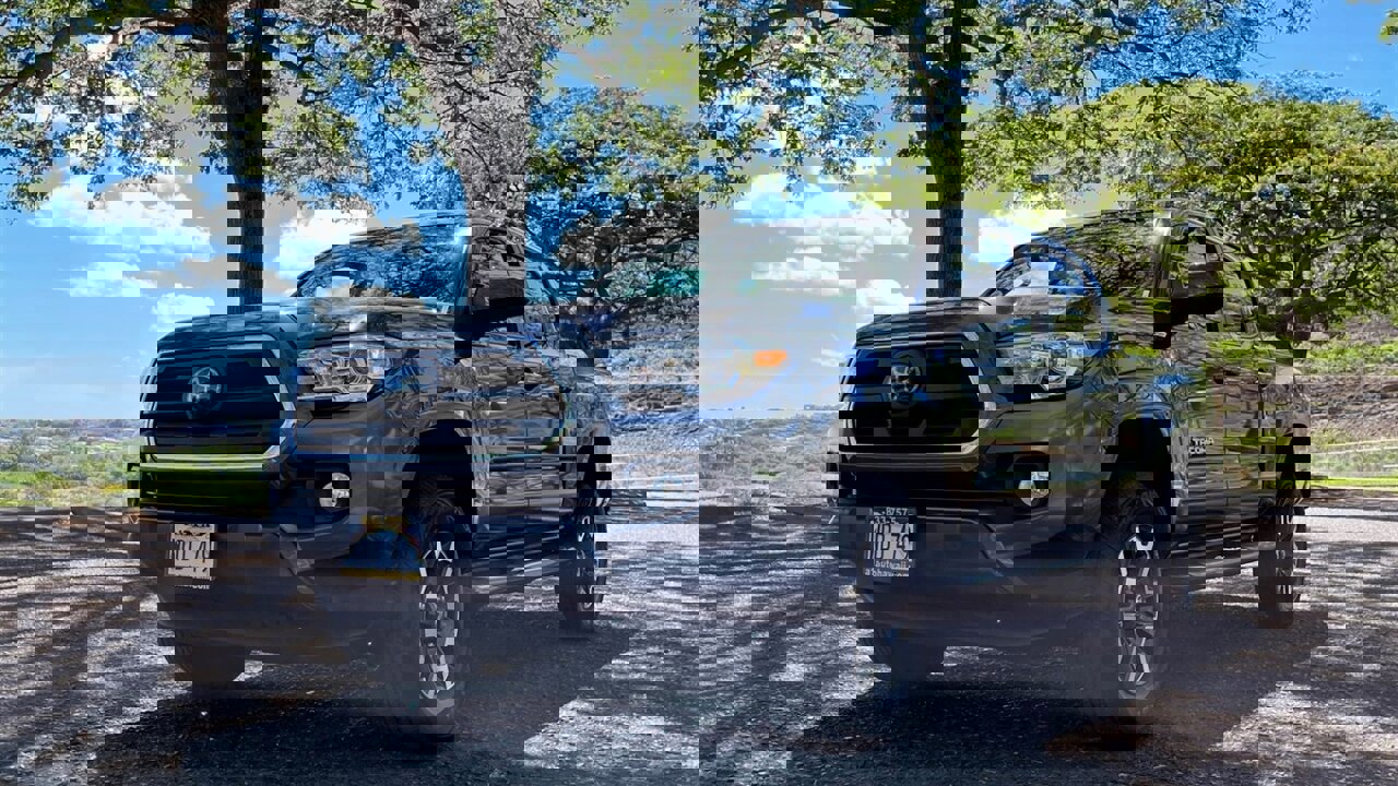 Used 2018 Toyota Tacoma SR5