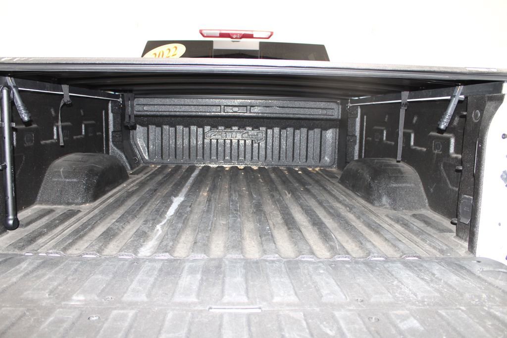 Used 2022 GMC Sierra 2500 AT4 w/ AT4 Preferred Package AWD/4WD image 18