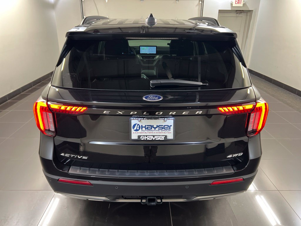 New 2026 Ford Explorer Active w/ Active Comfort Package AWD/4WD image 5