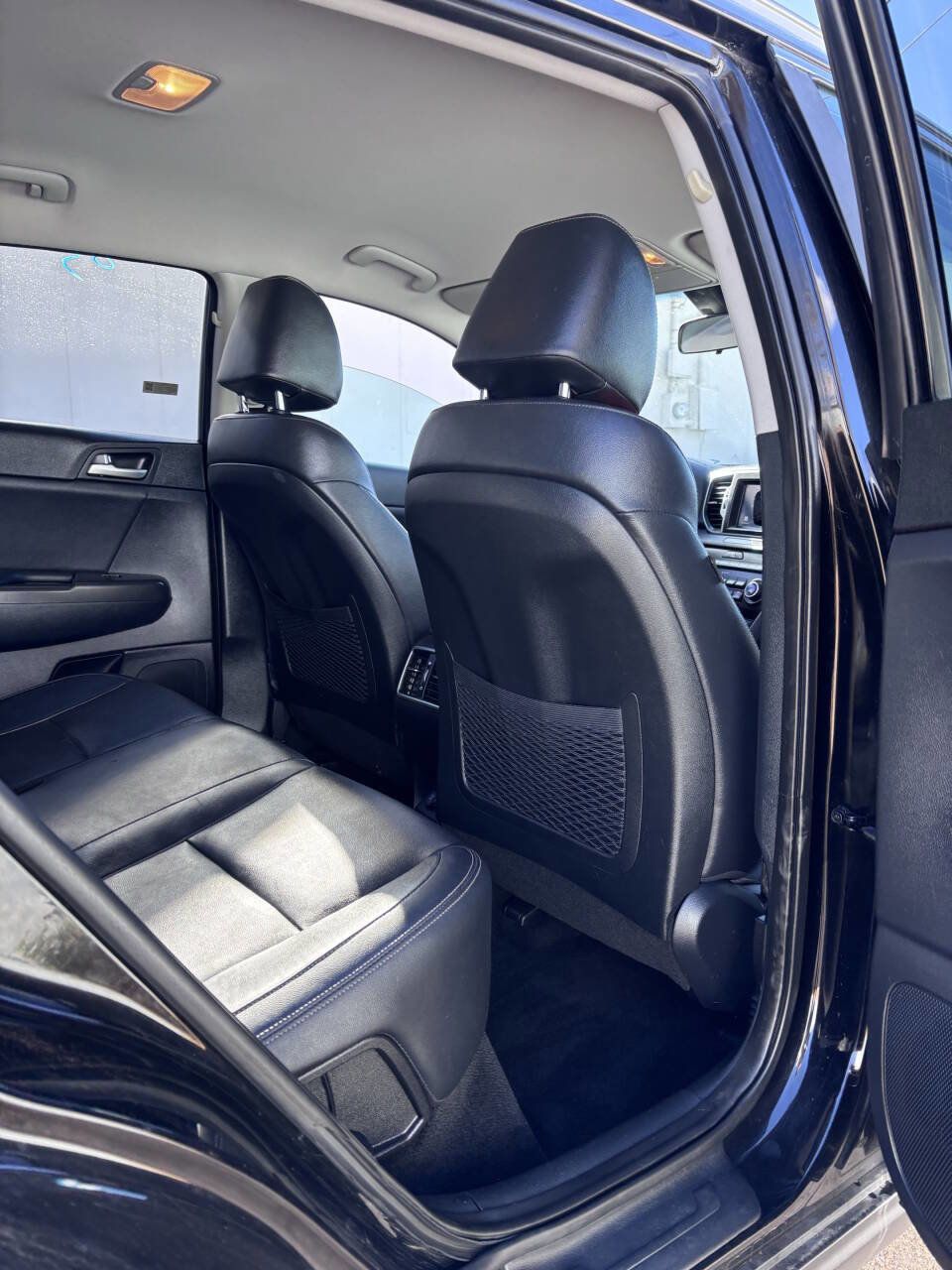 Used 2017 Kia Sportage EX image 19