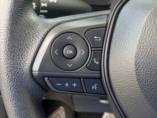 Used 2023 Toyota Corolla LE image 21