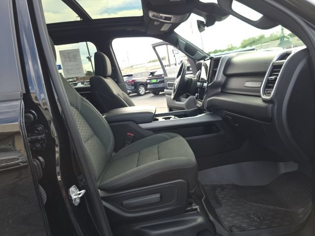 Used 2025 RAM 1500 Big Horn AWD/4WD image 28