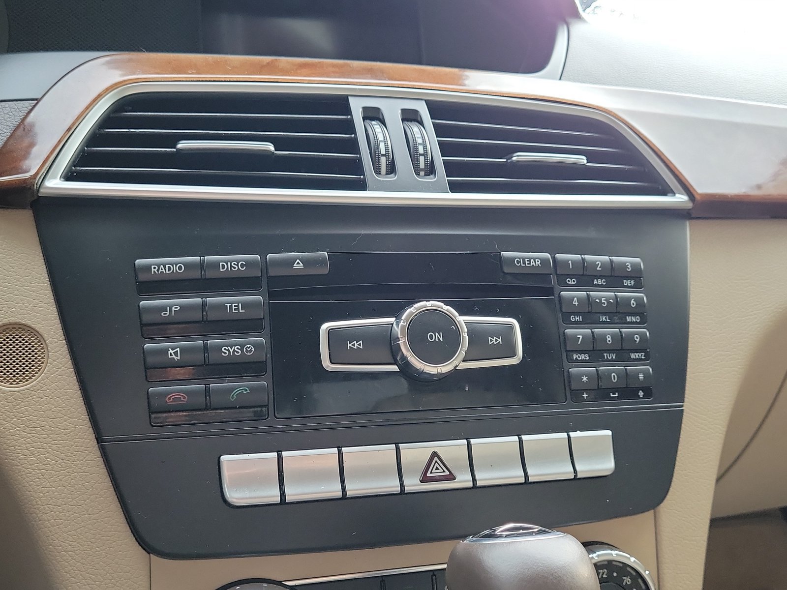 Used 2012 Mercedes-Benz C 250 Sedan image 23