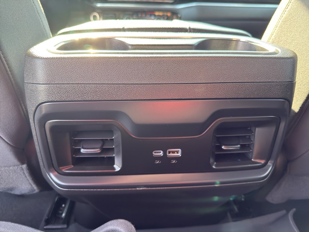 Used 2025 Chevrolet Silverado 1500 RST image 33