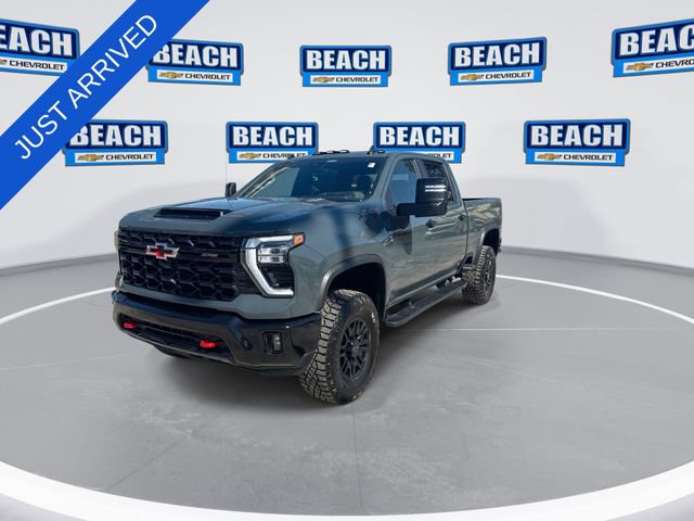 Used 2026 Chevrolet Silverado 2500 ZR2 AWD/4WD image 4