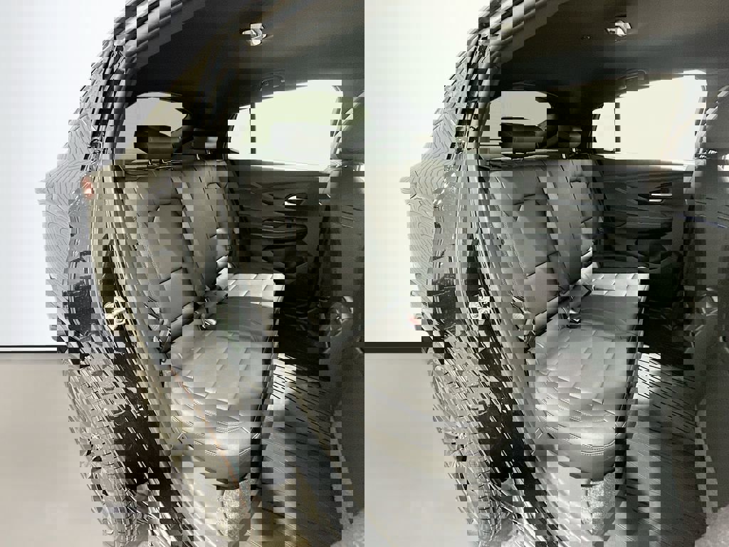 New 2026 Buick Envista Sport Touring image 28