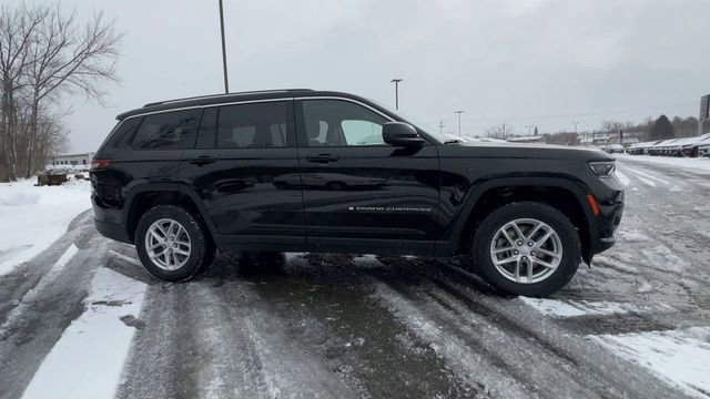 Used 2023 Jeep Grand Cherokee L Laredo w/ Luxury Tech Group I image 9