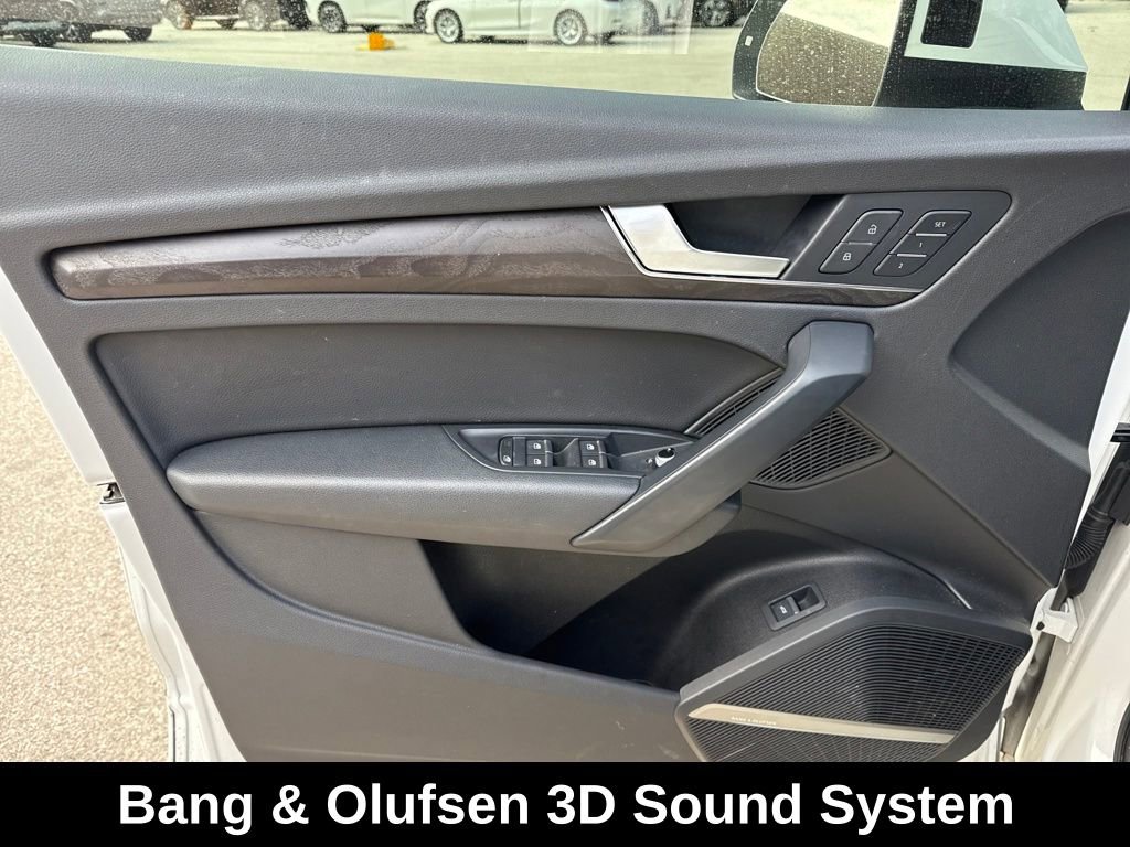 Used 2018 Audi Q5 2.0T Premium Plus w/ Premium Plus Package image 12
