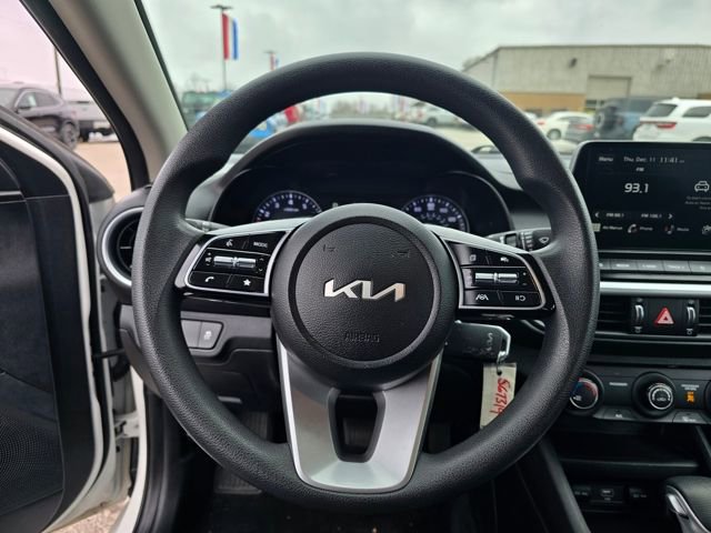 Used 2023 Kia Forte LXS image 19