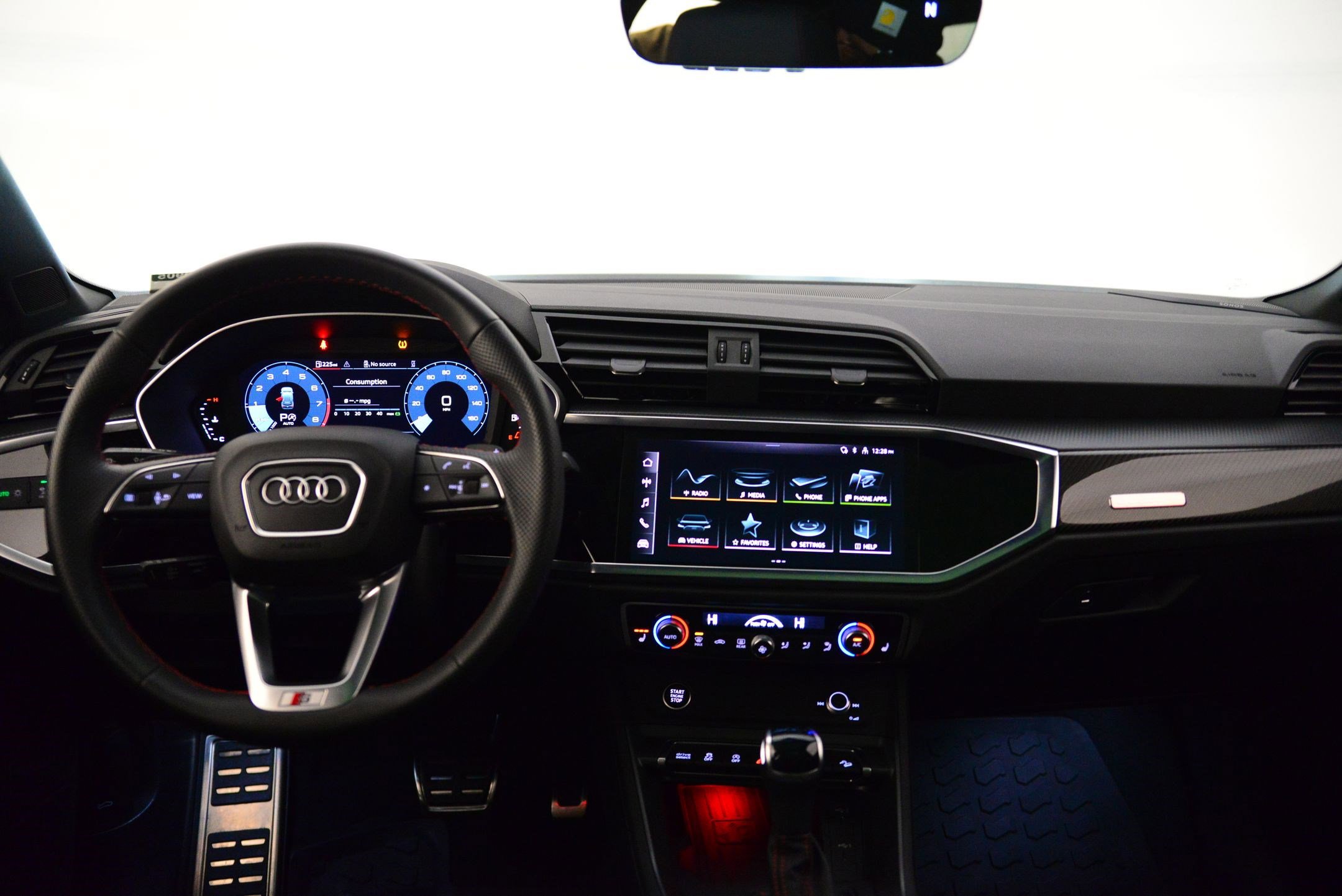 Certified 2025 Audi Q3 2.0T Premium Plus w/ Premium Plus Package image 12