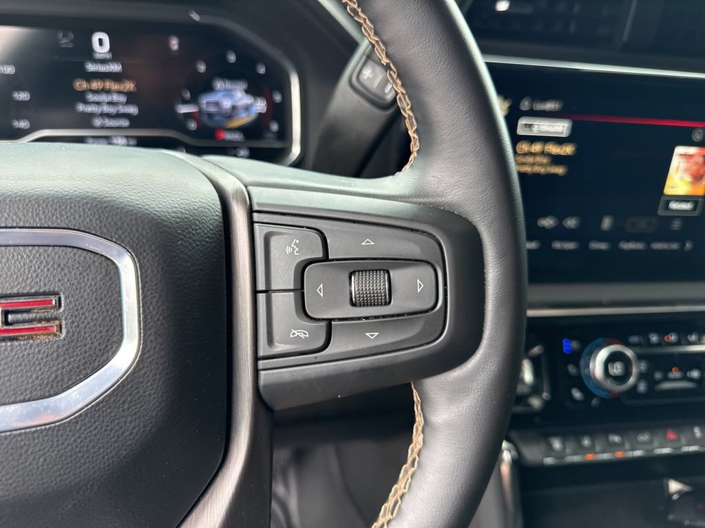Used 2024 GMC Sierra 2500 AT4 w/ AT4 Preferred Package AWD/4WD image 23