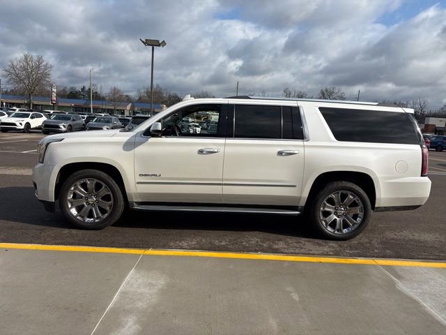 Used 2016 GMC Yukon XL Denali w/ Open Road Package image 11
