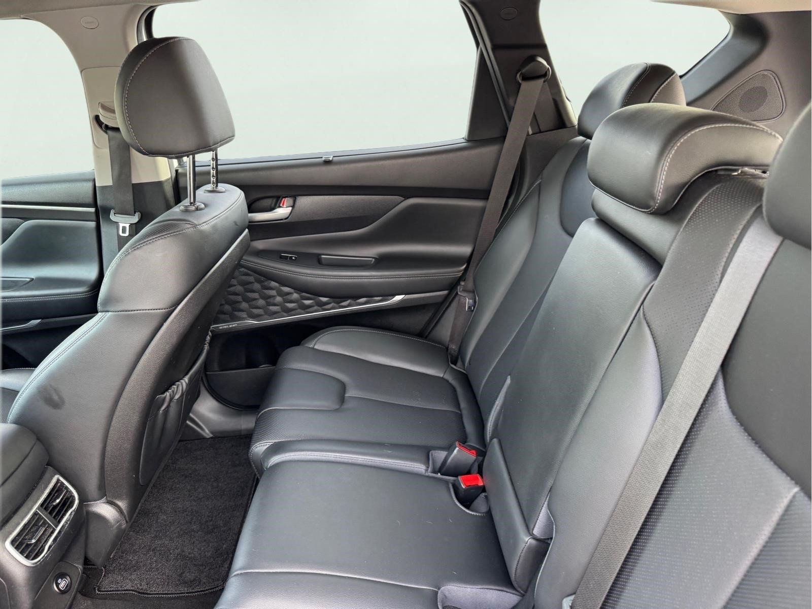 Used 2023 Hyundai Santa Fe SEL Premium AWD/4WD image 10