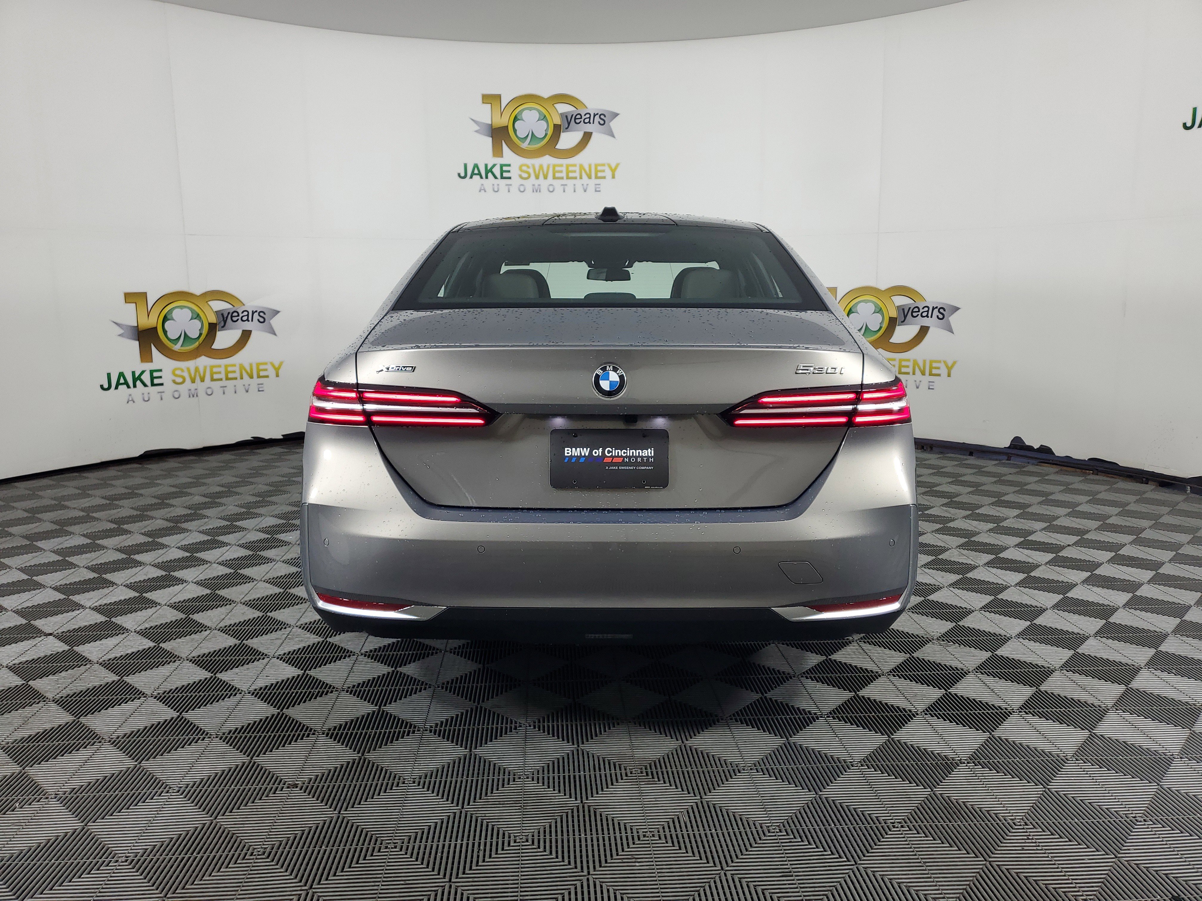 Used 2026 BMW 530i xDrive image 6