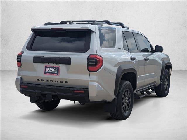 Used 2026 Toyota 4Runner SR5 AWD/4WD image 5