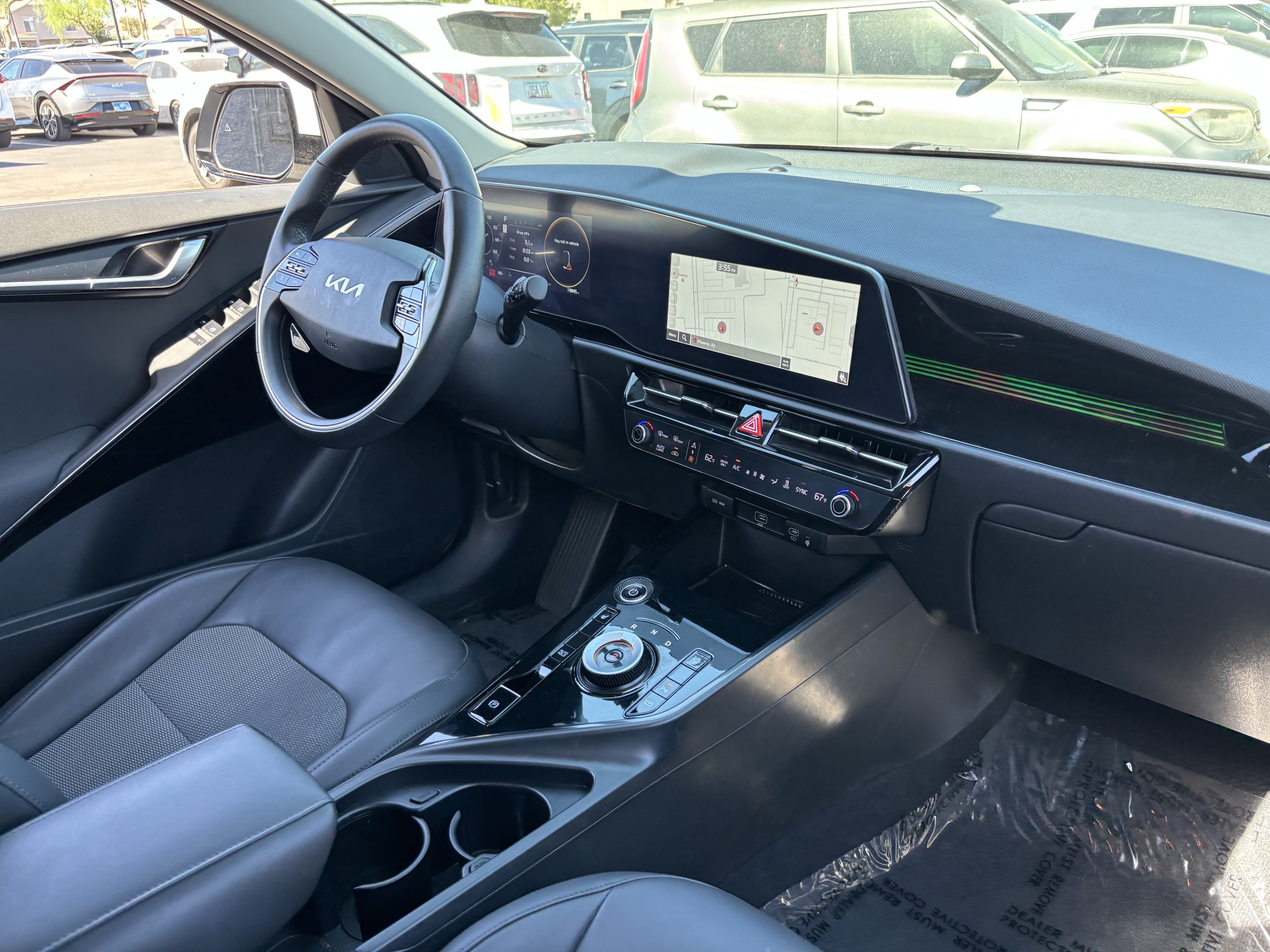 Certified 2023 Kia Niro Wind FWD image 9
