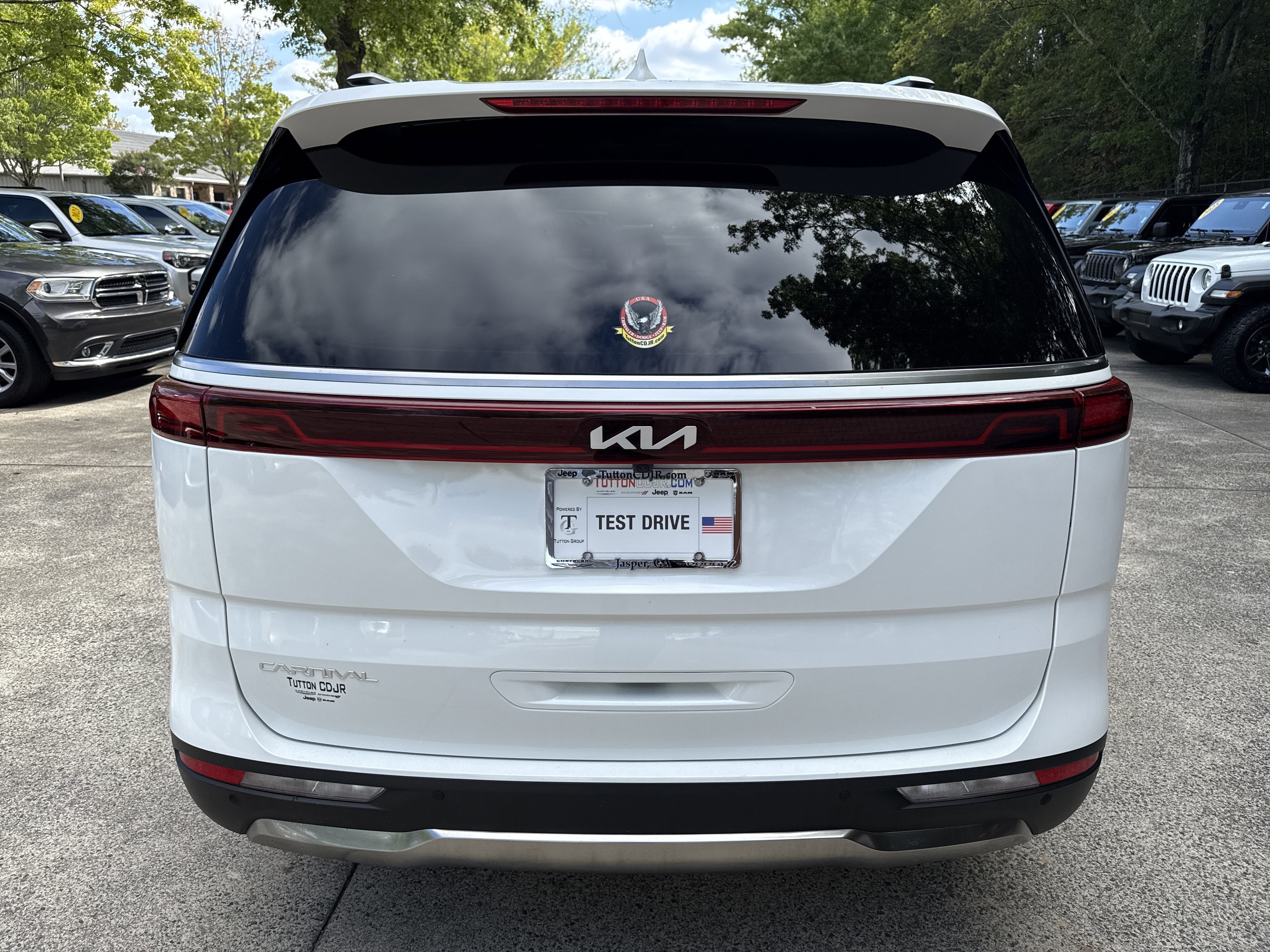 Used 2024 Kia Carnival SX Prestige image 6