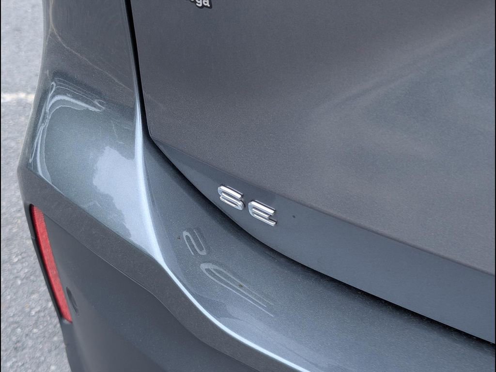 Used 2025 Volkswagen Tiguan SE image 20