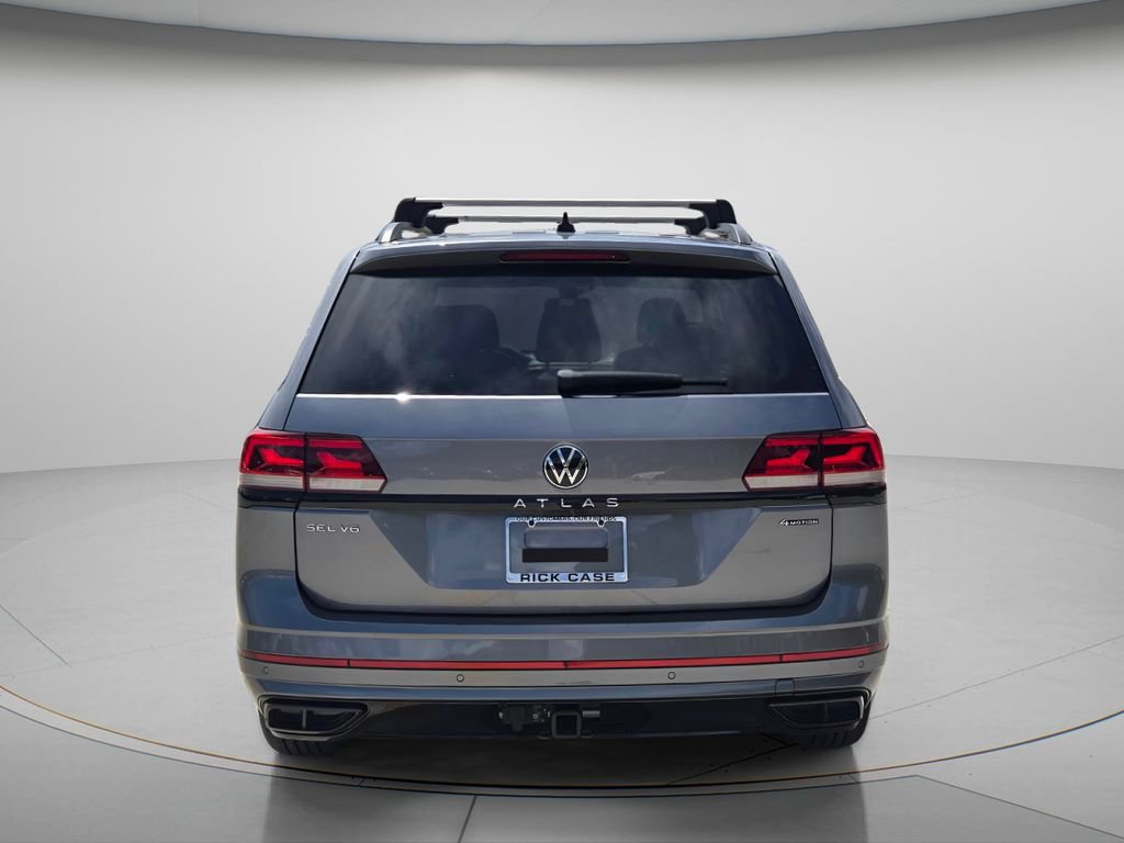Certified 2023 Volkswagen Atlas SEL R-Line AWD/4WD image 6