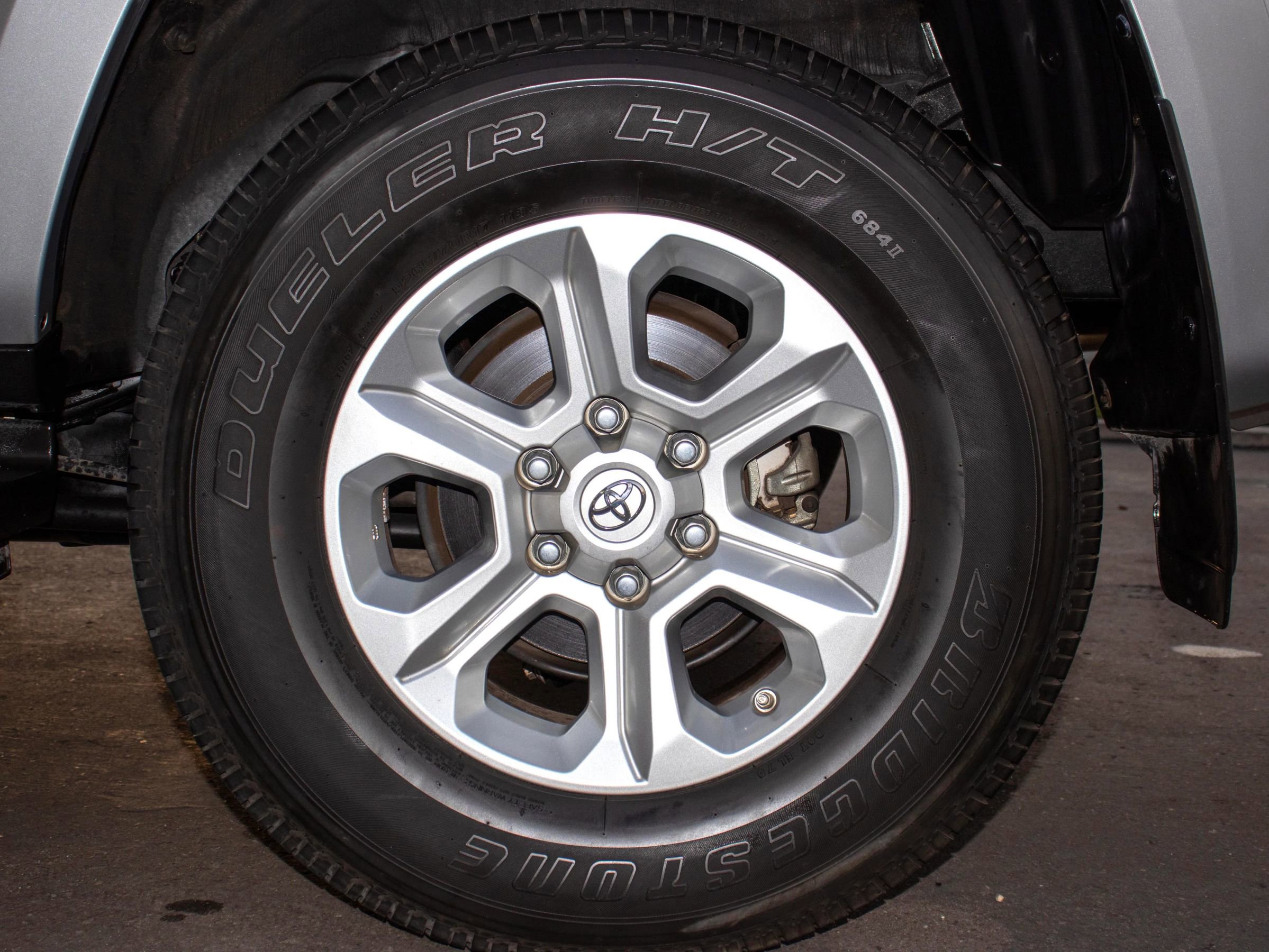 Used 2019 Toyota 4Runner SR5 image 18