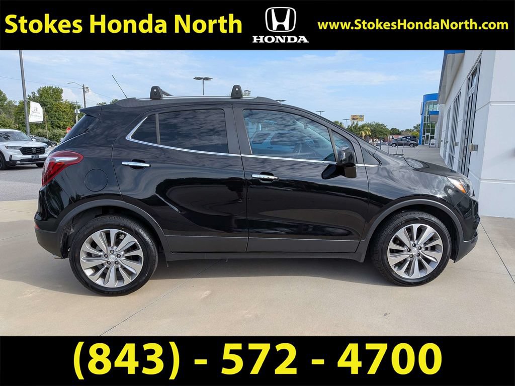 Used 2020 Buick Encore Preferred w/ Safety Package FWD image 8