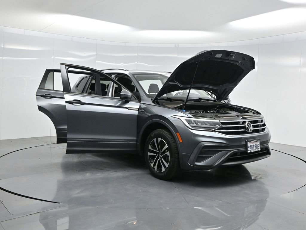 Used 2022 Volkswagen Tiguan S image 53