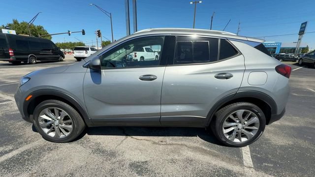 Used 2023 Buick Encore GX Essence w/ Experience Buick Package AWD/4WD image 5
