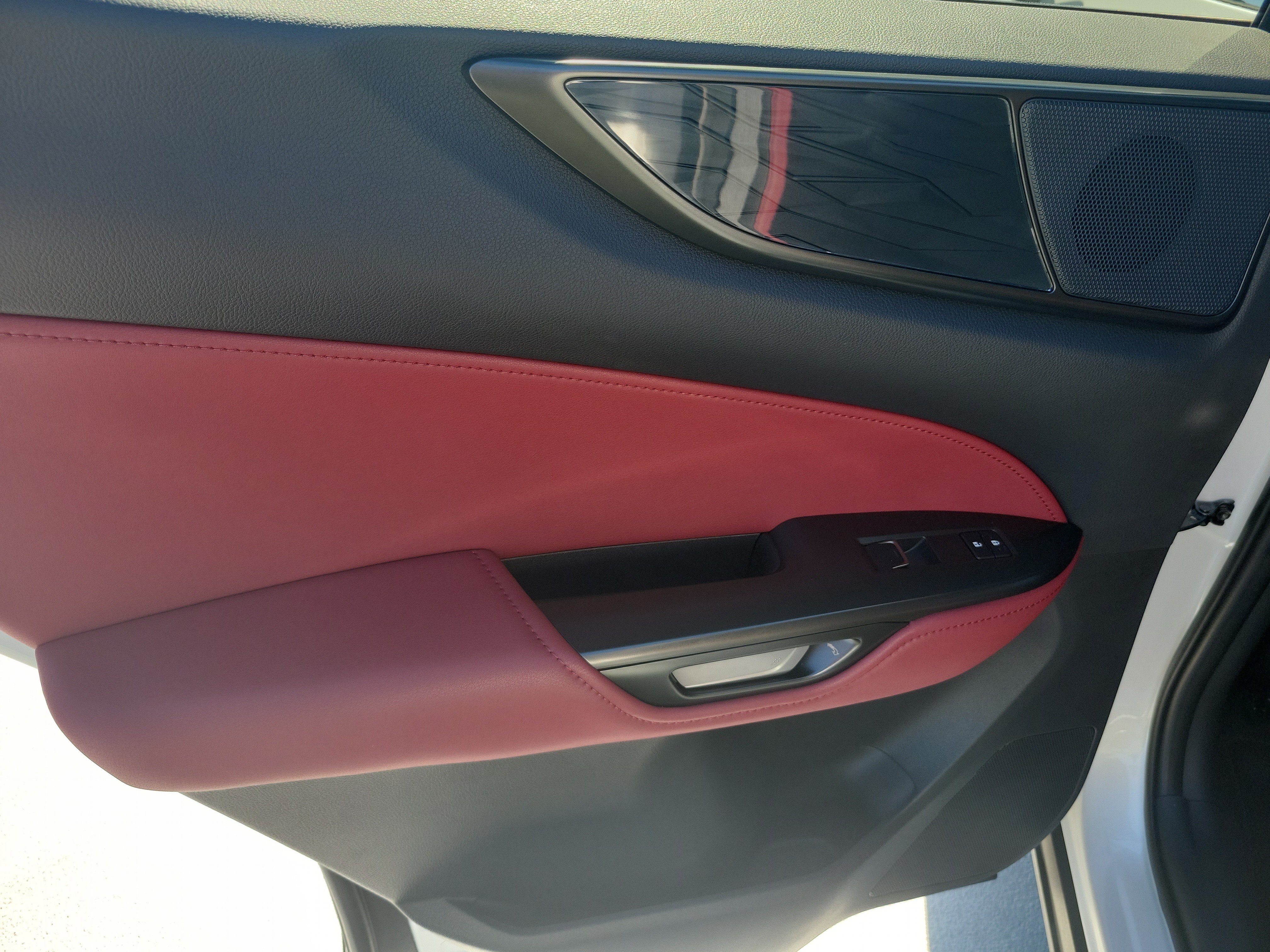 Certified 2024 Lexus NX 250 FWD image 11