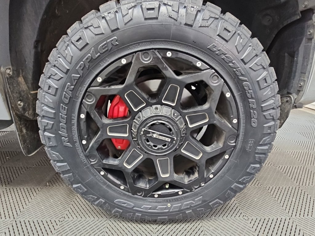 Used 2021 Toyota Tundra Limited w/ Limited Premium Package AWD/4WD image 50
