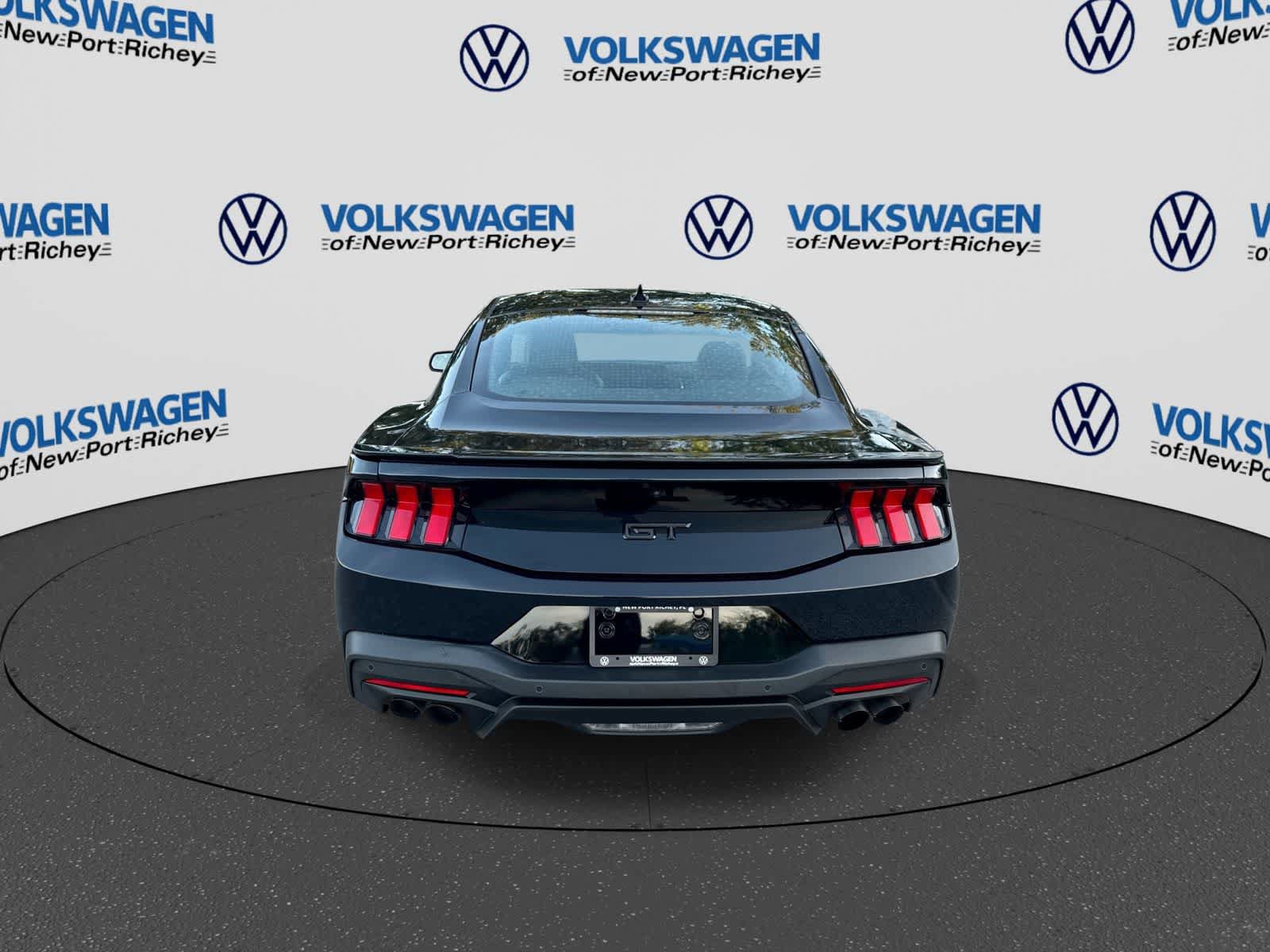 Used 2025 Ford Mustang GT Premium RWD image 13