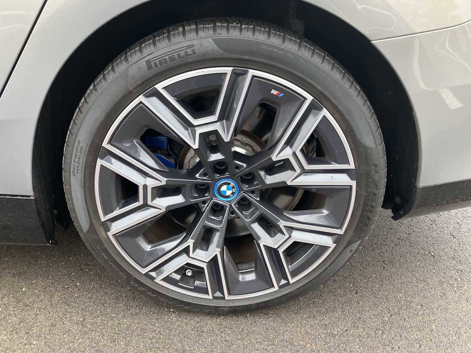 Certified 2024 BMW i5 M60 w/ Premium Package image 12