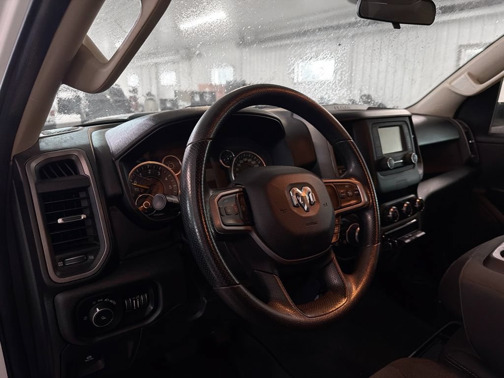 Used 2019 RAM 1500 Tradesman w/ SXT Appearance Group AWD/4WD image 8