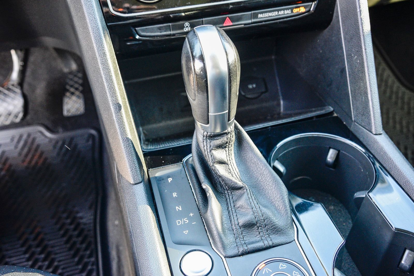 Used 2018 Volkswagen Atlas SEL image 23