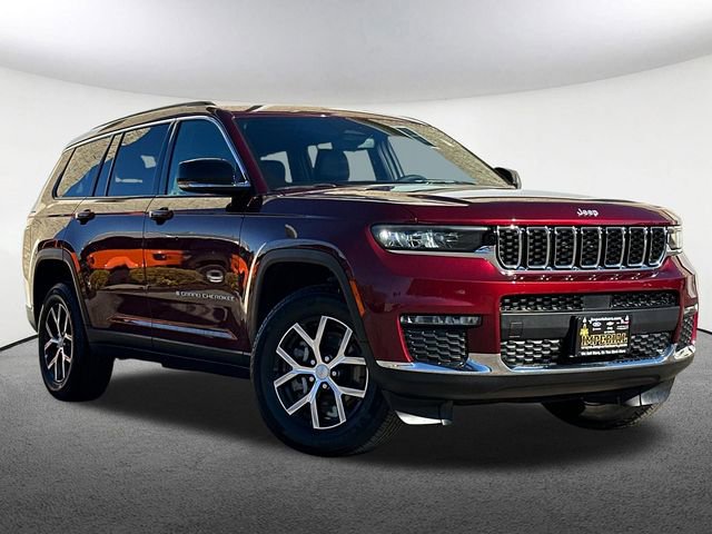 Used 2024 Jeep Grand Cherokee L Limited image 2