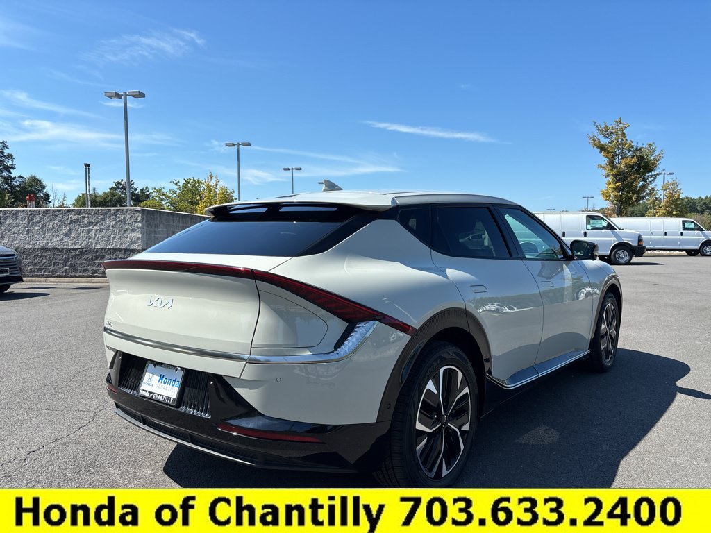 Used 2022 Kia EV6 Wind w/ Wind Technology Package AWD/4WD image 28