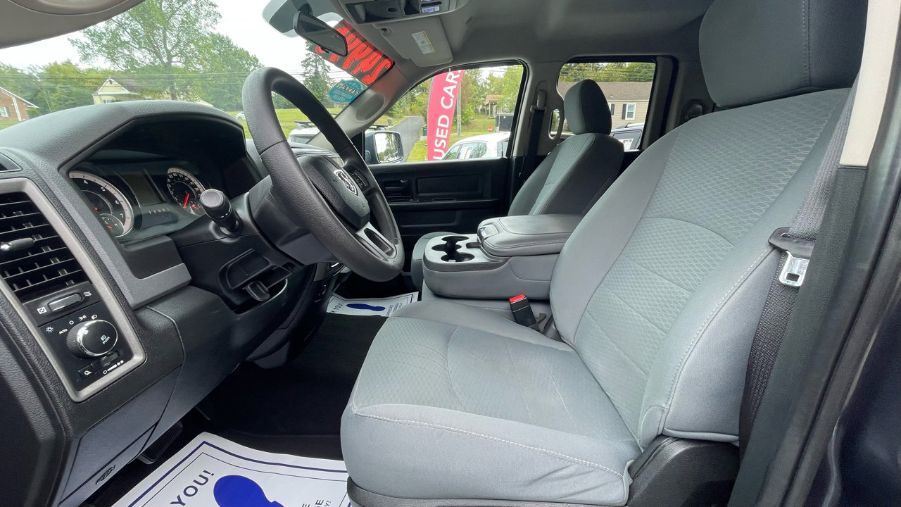 Used 2018 RAM 1500 Express w/ Express Value Package image 18