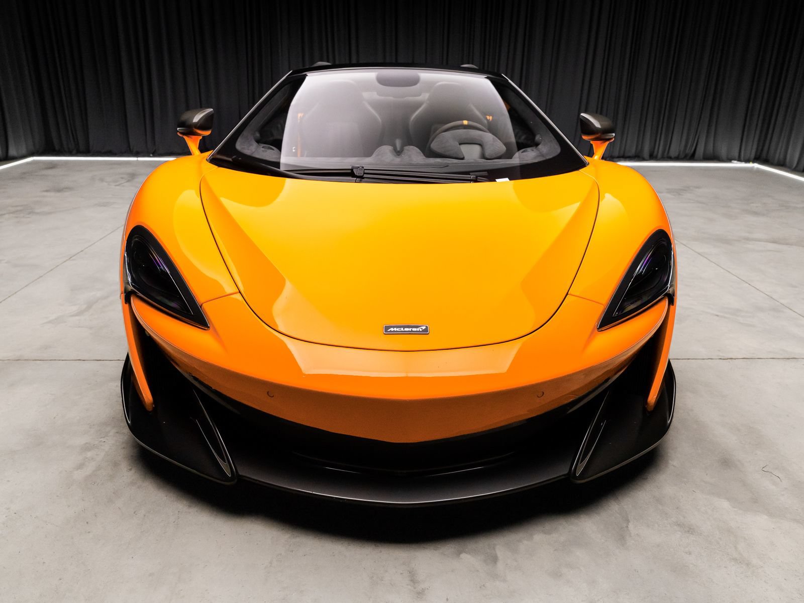 Used 2020 McLaren 600LT Spider RWD image 10