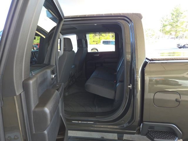 Used 2022 Chevrolet Silverado 2500 Custom w/ Custom Value Package AWD/4WD image 18