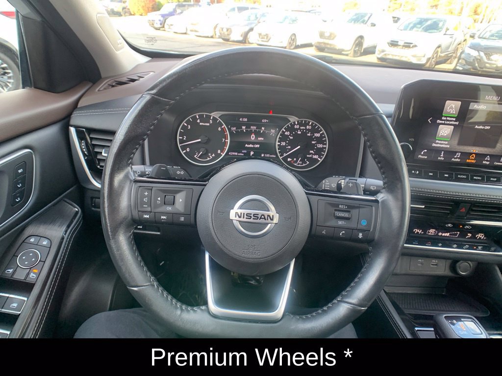 Certified 2021 Nissan Rogue SL w/ Premium Package AWD/4WD image 19