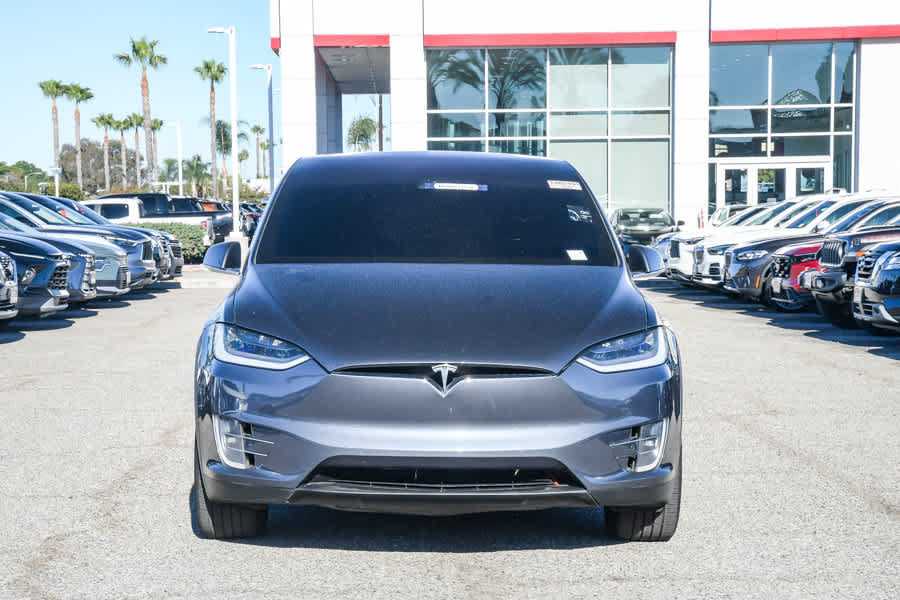 Used 2020 Tesla Model X Long Range AWD/4WD image 2