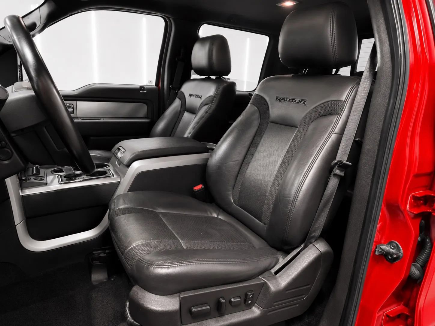 Used 2013 Ford F150 Raptor w/ Luxury Equipment Group AWD/4WD image 9