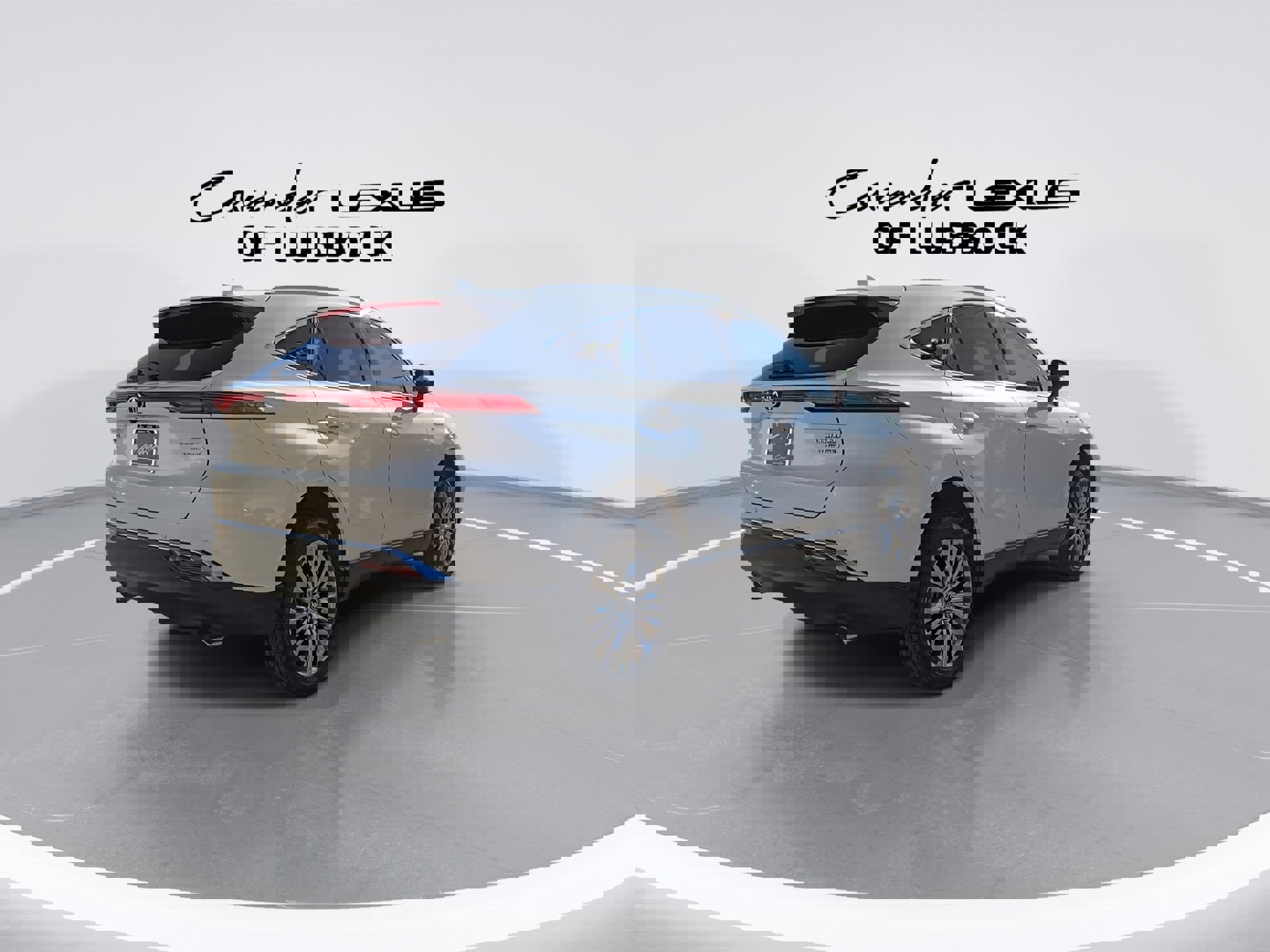 Used 2021 Toyota Venza Limited image 8