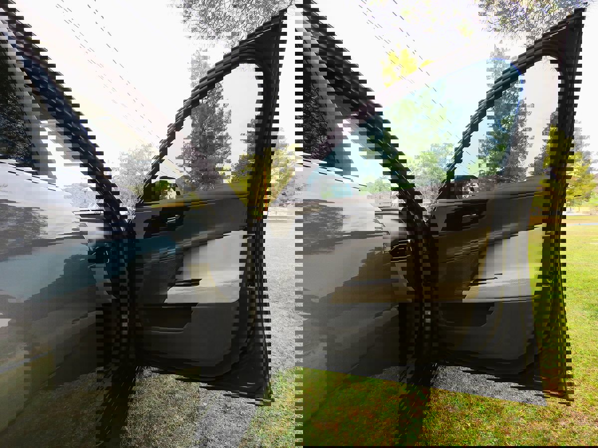 Used 2018 Jaguar XE Prestige image 14