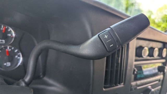 Used 2017 Chevrolet Express 3500 LT w/ LT Preferred Equipment Group RWD image 26