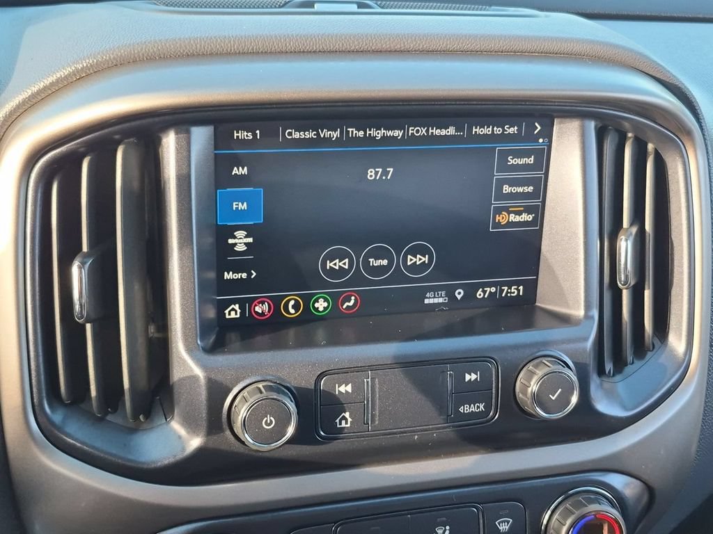 Used 2019 Chevrolet Colorado Z71 AWD/4WD image 13
