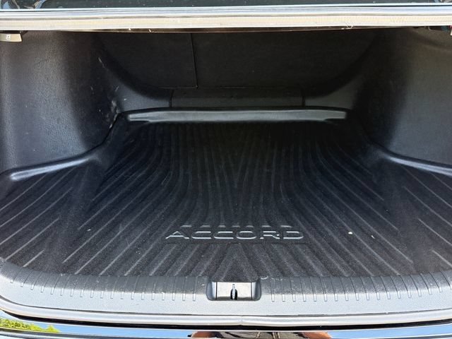 Used 2024 Honda Accord EX image 16